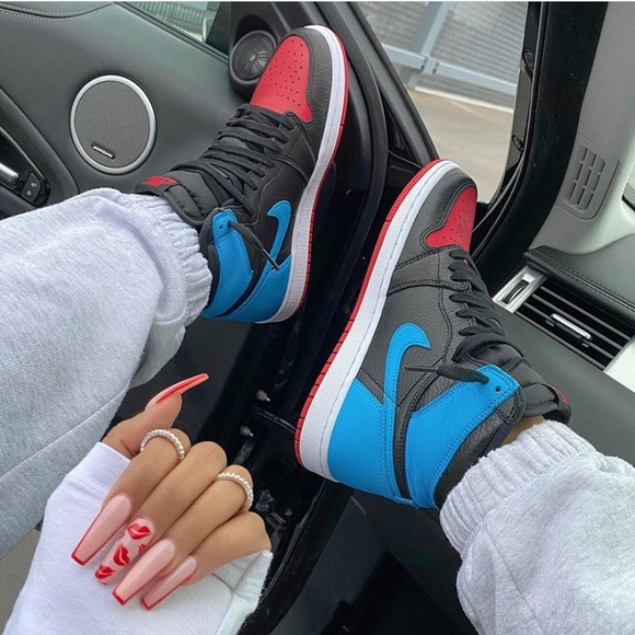 Nike Shoes - Nike air jordan 1 high sneakers